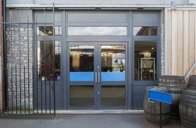 Aluminium shopfront entrance doors